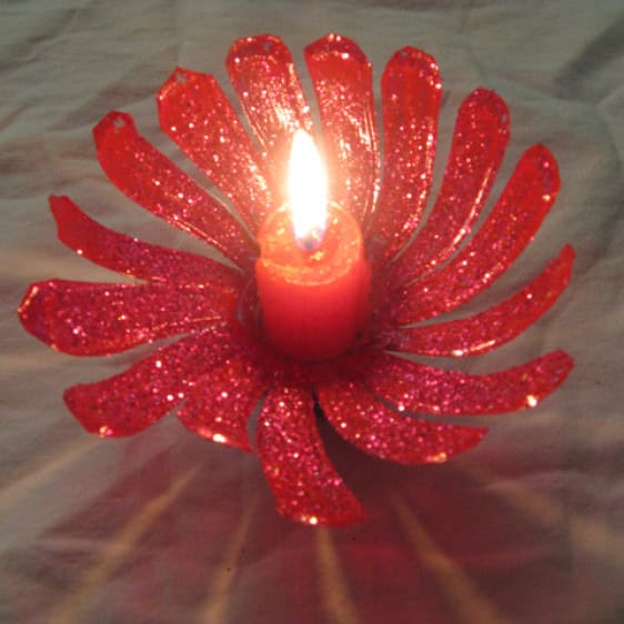 Top 25 Newest & Truly Fascinating DIY Old Bottles Reusing Ideas 24