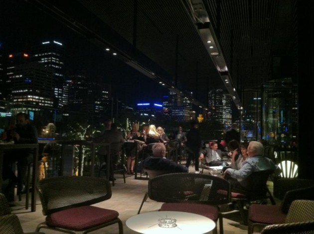 Why Using Electric Heaters Outside can Benefit Your Bar