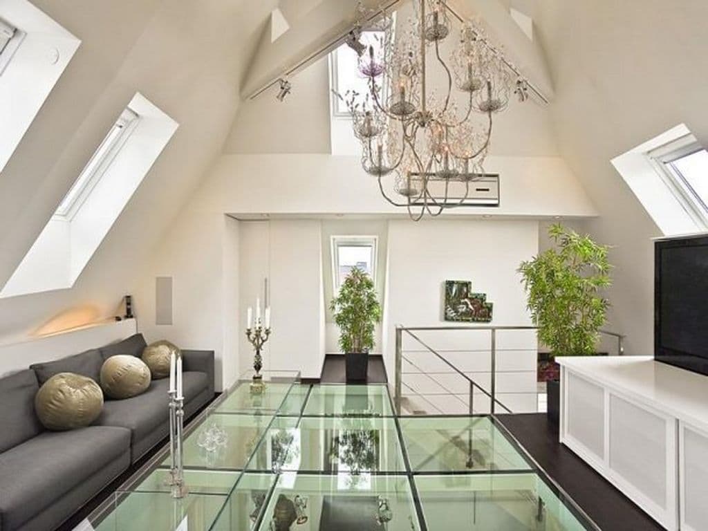 12 Beautiful Glass Floors To Add A Special Charm To Your Interior 5
