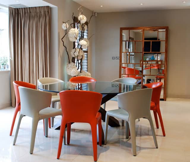 17 Classy Round Dining Table Design Ideas 7