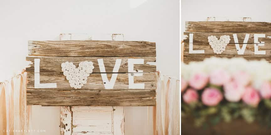 15 Outstanding DIY Love Sign Ideas To Give A Special Charm To Your Home 7