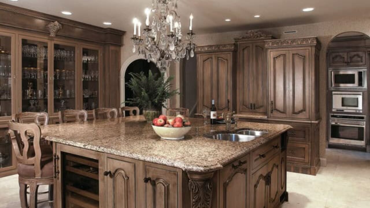 16 Beautiful Traditional Kitchen Design Ideas With Special Charm