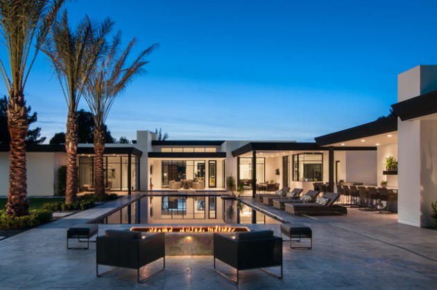 20 Sophisticated Outdoor Fire Pit Designs Near The Swimming Pool