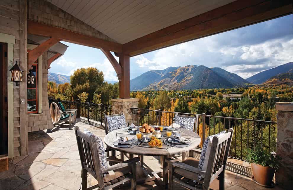 Riggs Residence Source