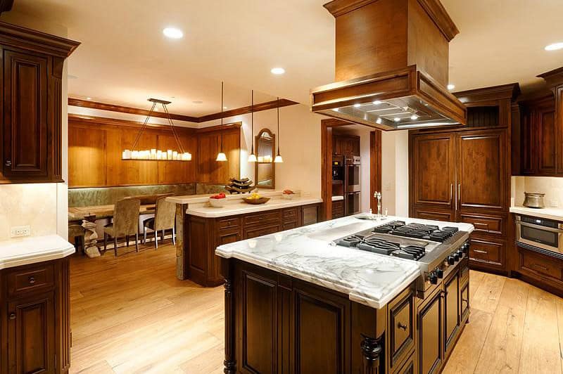 15 Functional Ideas How To Decorate Big Spacious Kitchen 4