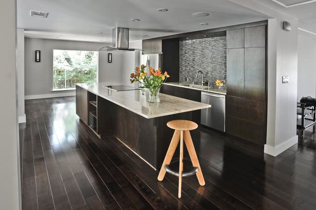 15 Dramatic Dark Flooring Design Ideas 5