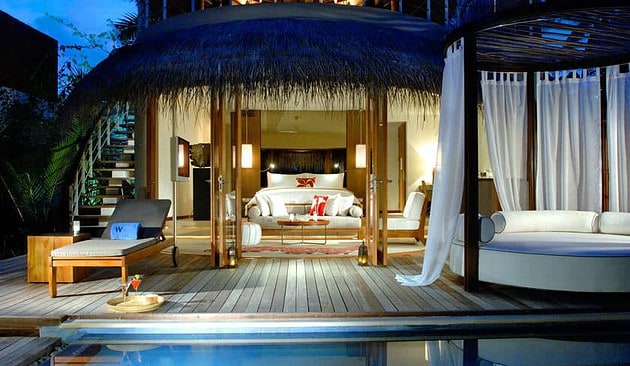 Beautiful Madness- 10 Extraordinary Bedrooms Near The Swimming Pool