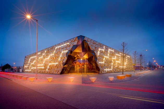 Goud Souk by Liong Lie Architects