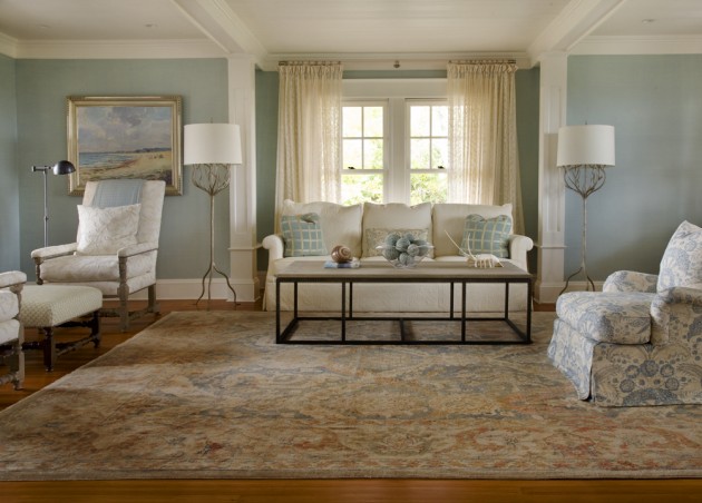 Antique Amore: How to Incorporate Antiques into a Modern Home