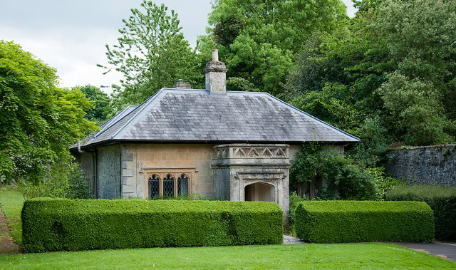 15 Lovely Small Cottages That Will Catch Your Eye 10