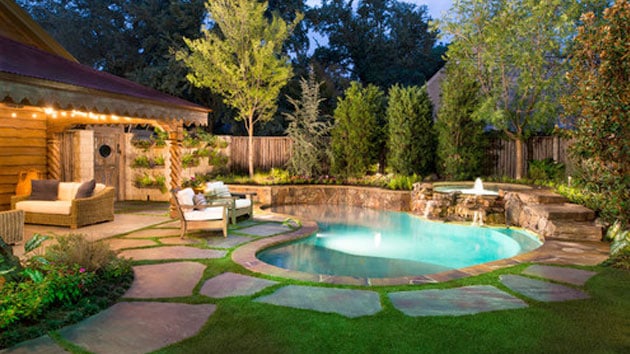 21 Beautiful Small Swimming Pool Designs For Big Pleasure In Your Backyard 1