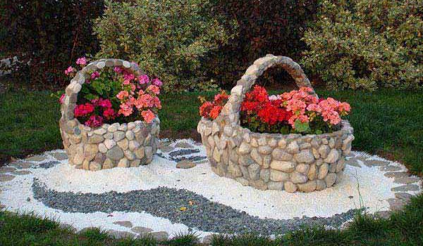 16 Inspirational DIY Garden Projects With Stone & Rocks