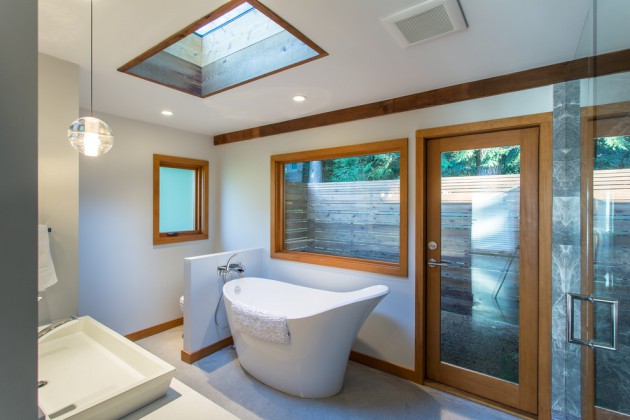 17 Outstanding Mid-Century Bathrooms That Will Give A Vintage Look To Your Home