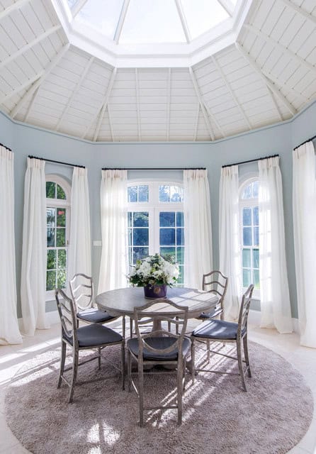 22 Unbelievable Coastal Dining Room Designs To Brighten Up Your Home