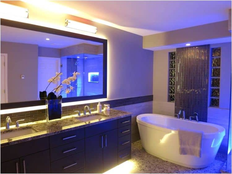 16 Functional Ideas For LED Lighting In The Bathroom