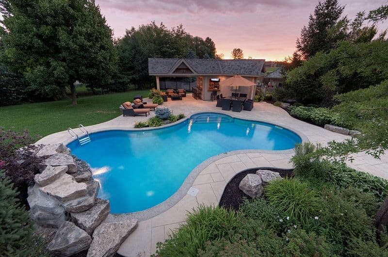 19 Astonishing Concrete Pool Deck Designs 5