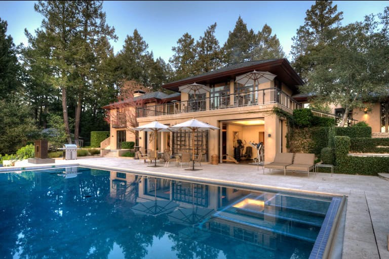 18 Gorgeous Mansion Houses That Will Leave You Speechless 6