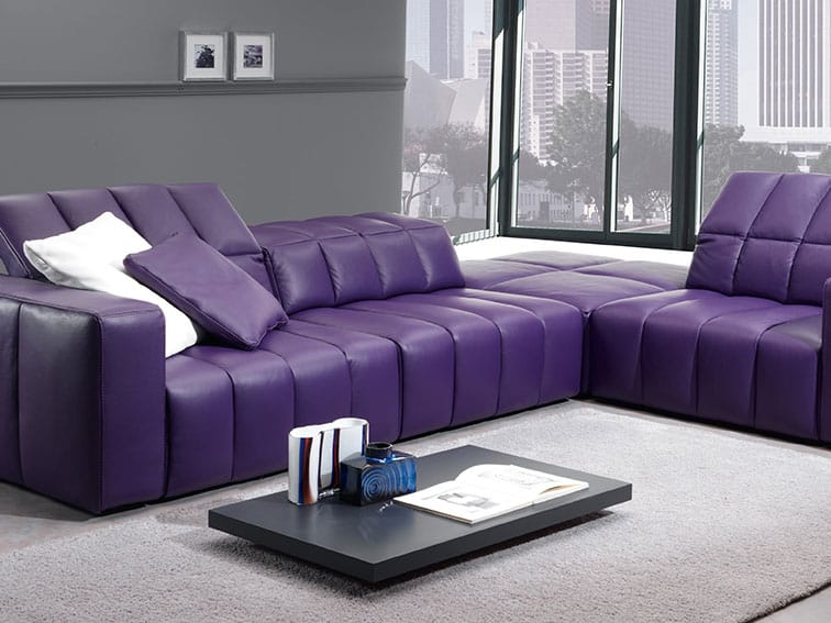 19 Phenomenal Purple Living Room Design Ideas 8