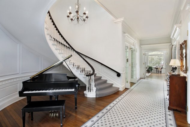 14 Glamourous Entrance Hall Designs For Extravagant Home 8