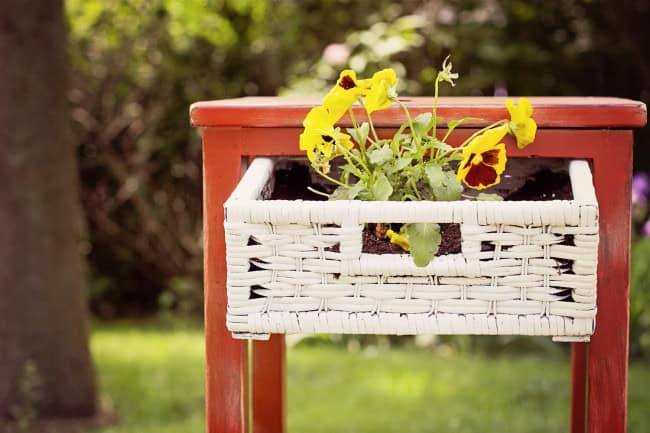 19 Inspirational Ways To Repurpose Old Furniture To Beautify Your Garden 10