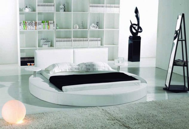 19 Luxury Round Master Bedroom Designs That Everyone Need To See 16