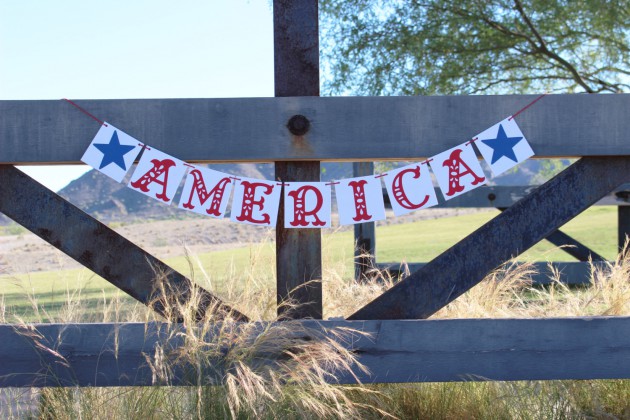 17 Creative Handmade 4th of July Banners As Patriotic Decorations