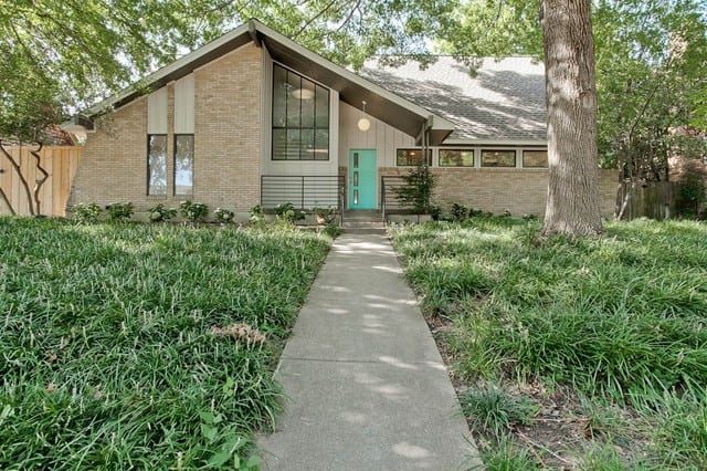 Mid-Century Modern in White Rock Source