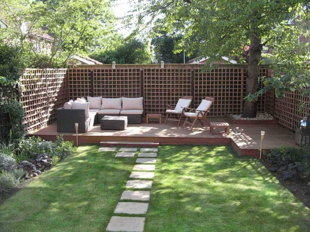 16 Simple But Beautiful Backyard Landscaping Design Ideas 5