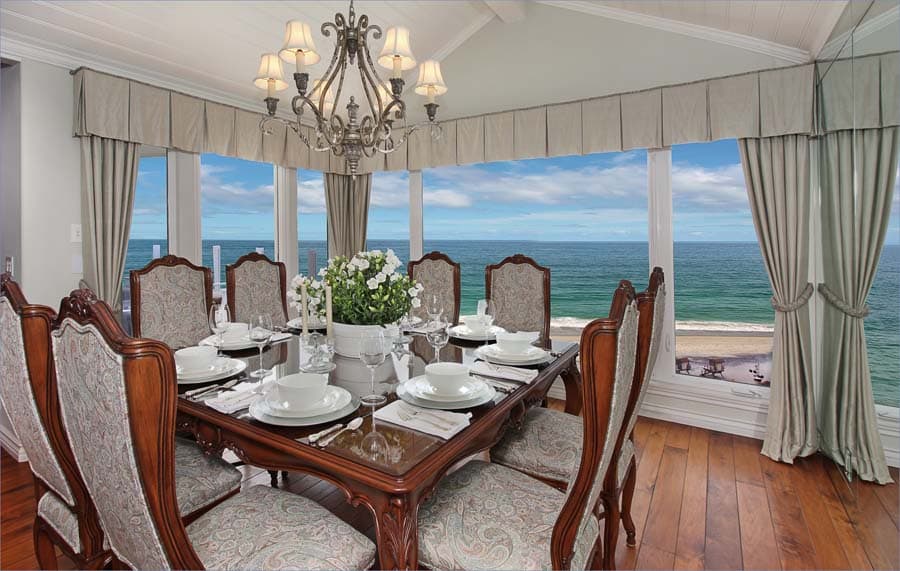 17 Classy Dining Room Designs With Dashing View 5