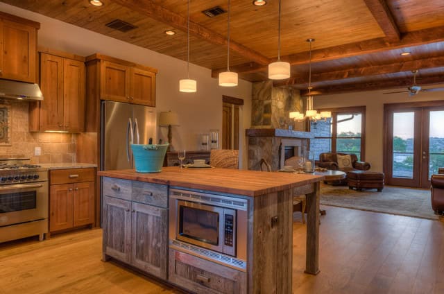 15 Charming Modern Rustic Kitchen Design Ideas 6