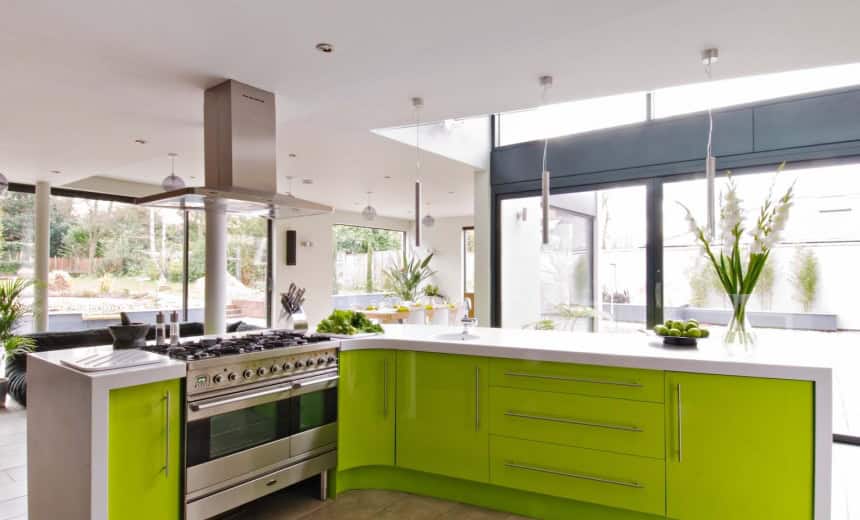 16 Lively Green Kitchen Design Ideas 8