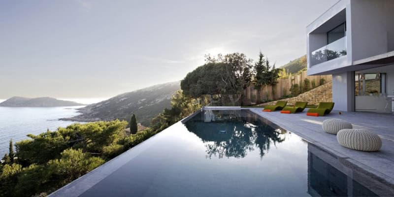 10 Divine Swimming Pool Designs With Astonishing View 10