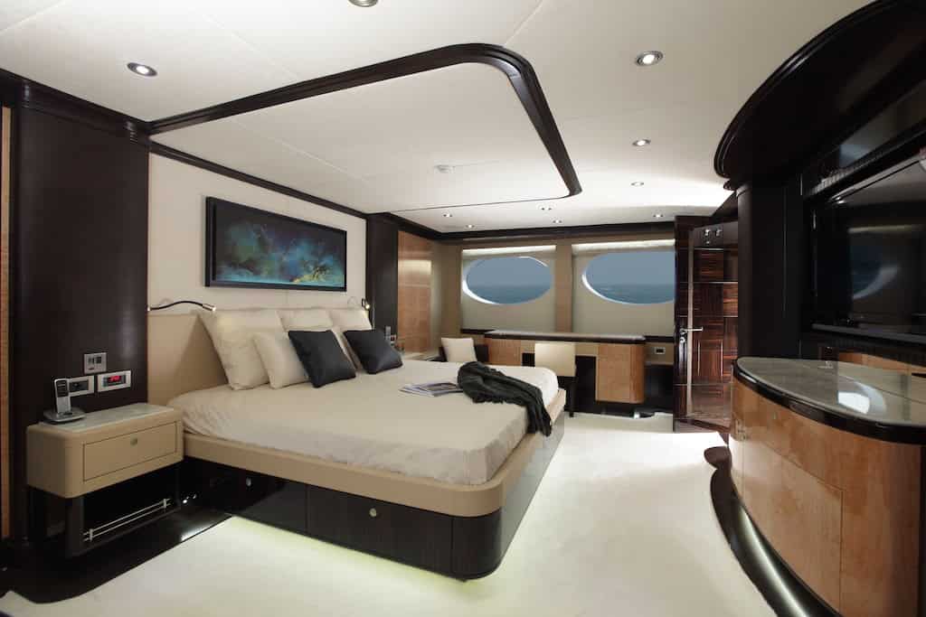 17 Extraordinary Yacht Bedroom Designs That You Will Want To Sleep In