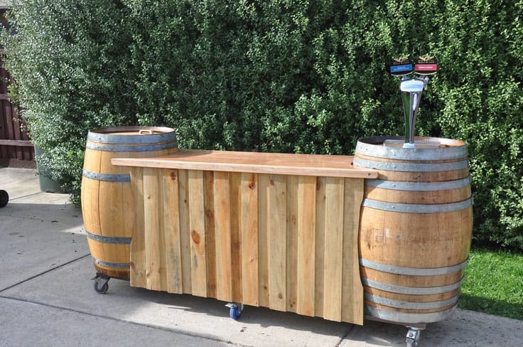 23 Super Smart Ideas To Transform Old Pallets Into Functional Outdoor Furniture 14