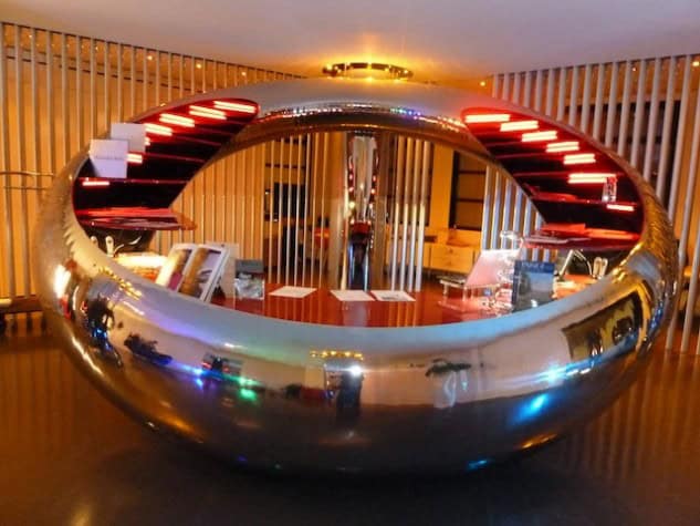 19 Spectacular Reception Desk Design Ideas 15