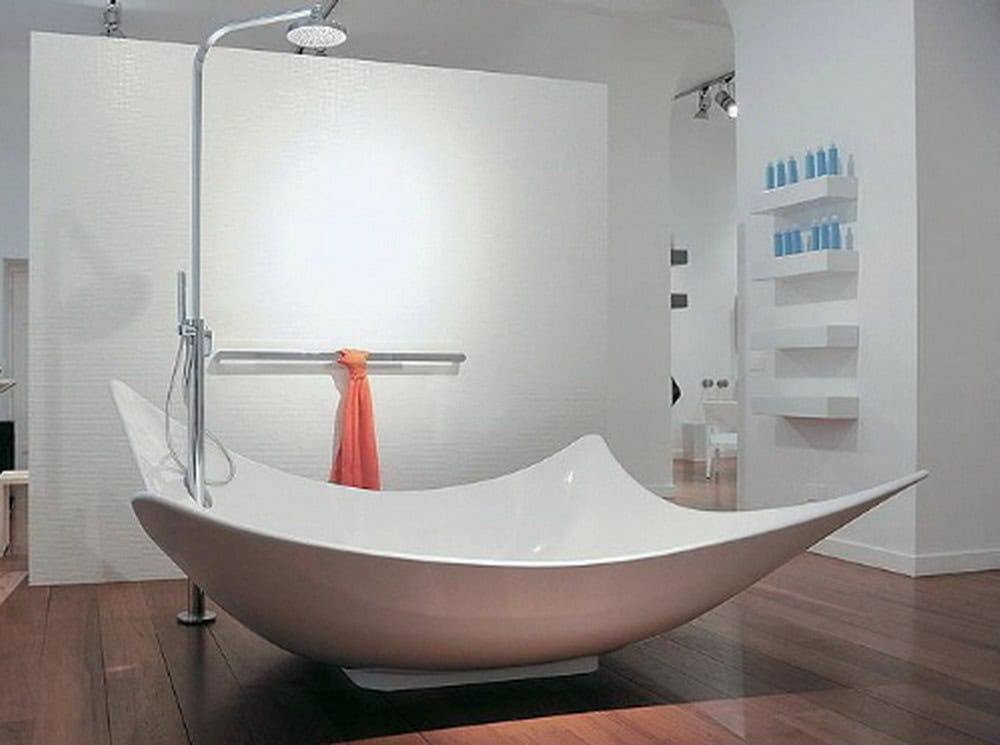 16 Extravagant Bathtubs For Real Relaxation In The Bathroom 1