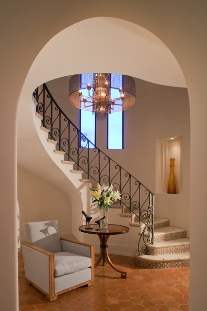 22 Stylish Mediterranean Staircase Designs To Spice Up Your Hallway With