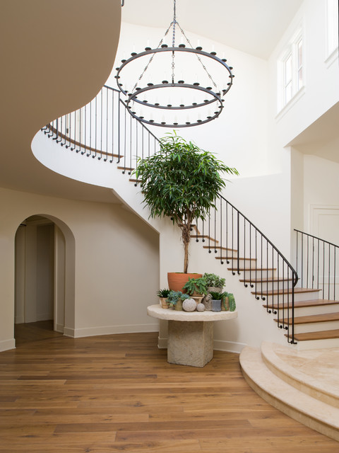22 Stylish Mediterranean Staircase Designs To Spice Up Your Hallway With