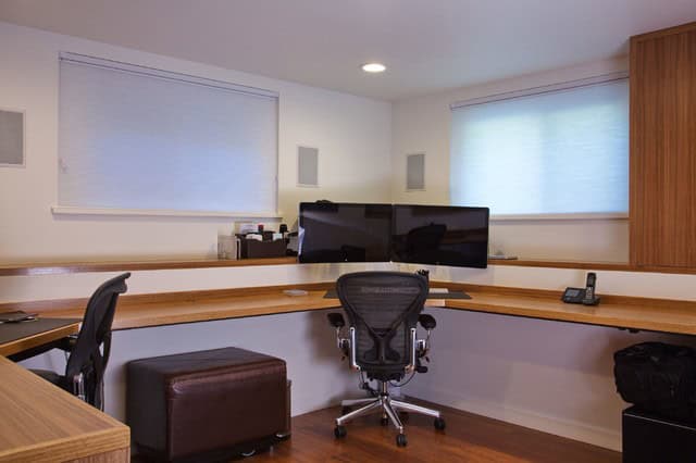 Turn Your Unused Basement Into Productive Home Office 4