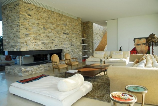 Stone Wall In Your Living Room- 17 Brilliant Ideas