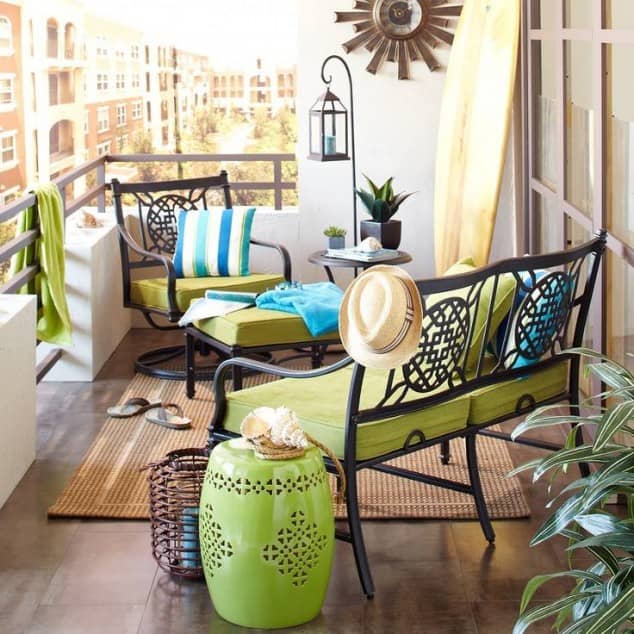 19 Fantastic Ideas For Decorating Small Balcony 10