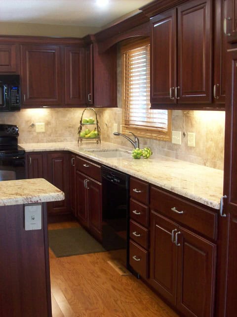 16 Classy Kitchen Cabinets Made Out Of Cherry Wood