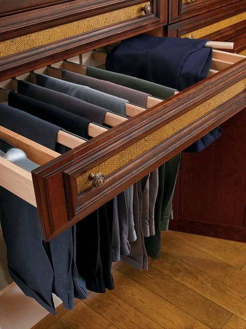 19 Clever Storage and Organizing Ideas For The Closet 14