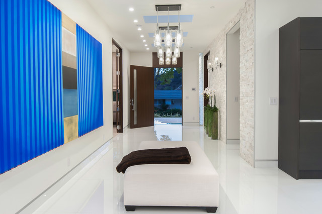 16 Welcoming Contemporary Entry Designs That Will Showcase Your Home