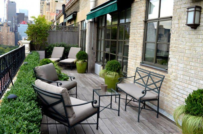 19 Fantastic Ideas For Decorating Small Balcony 1