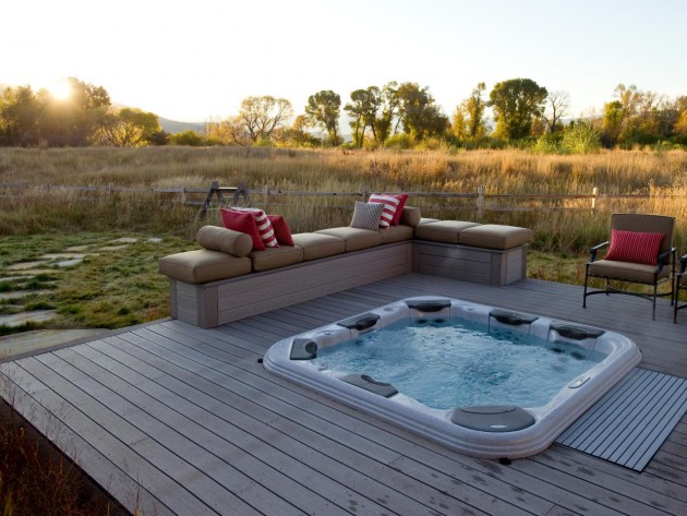 17 Divine Outdoor Tubs For Real Enjoyment