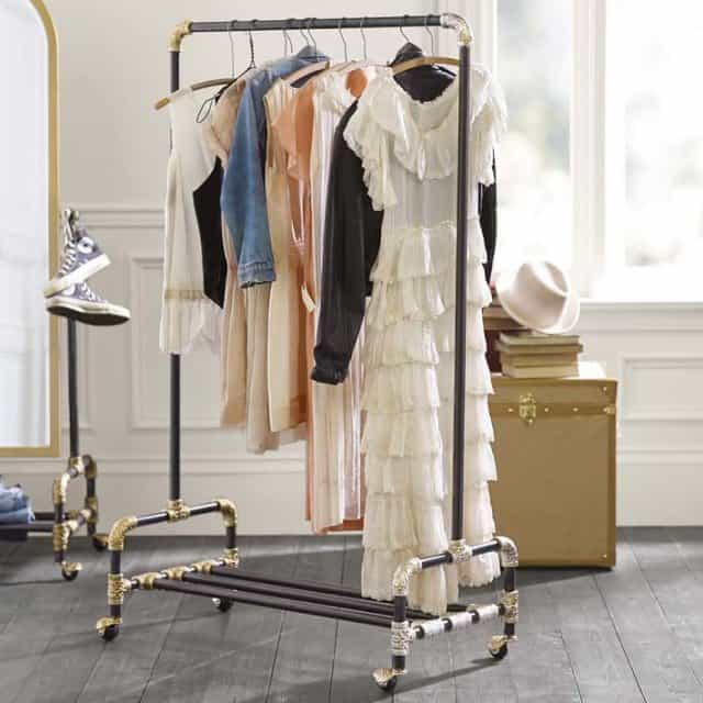 19 Clever Storage and Organizing Ideas For The Closet 5