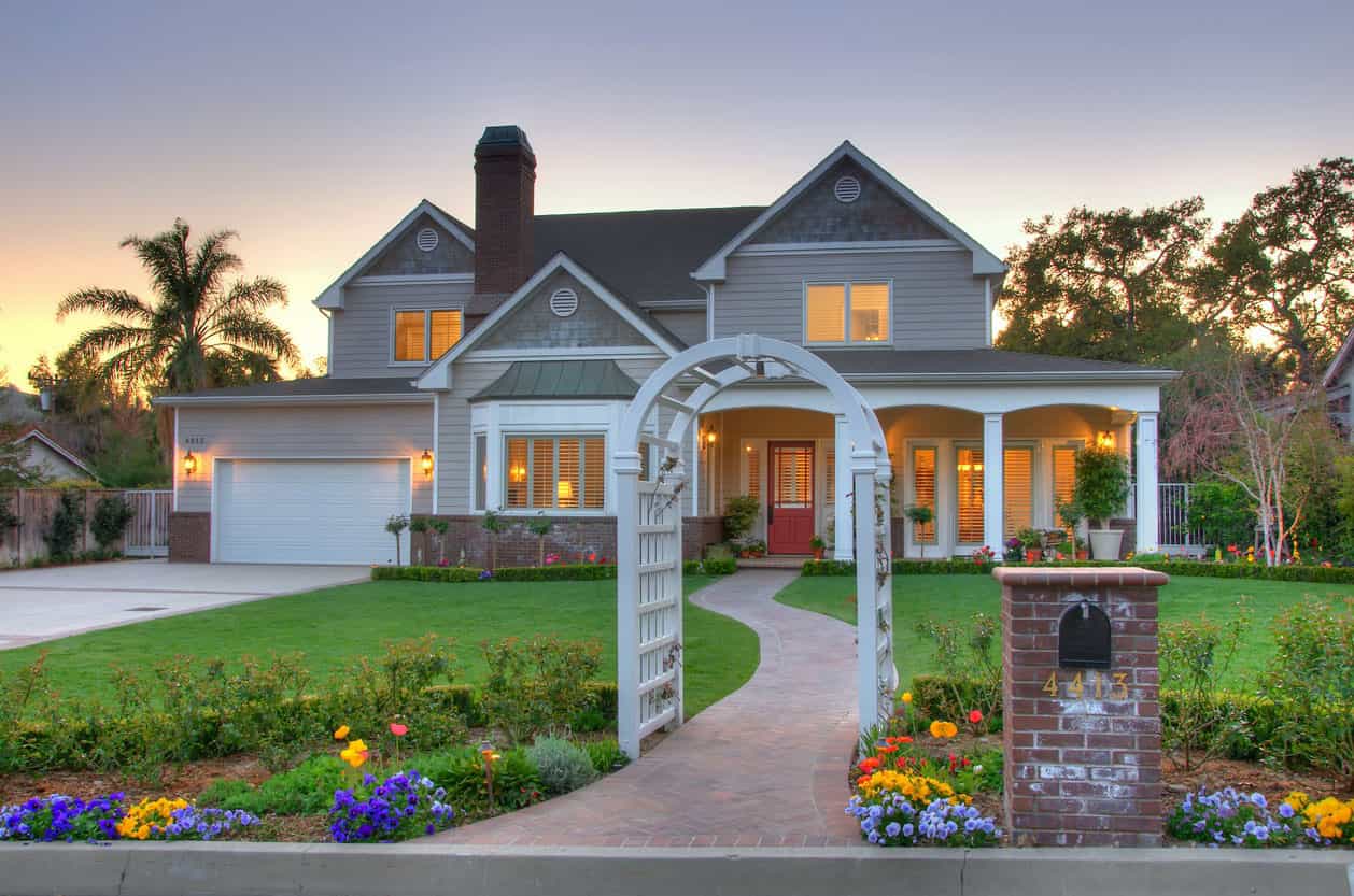 10 Breathtaking Contemporary Houses That You Must See 6