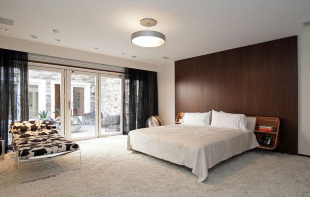 17 Beautiful Bedrooms With Floor To Ceiling Headboard