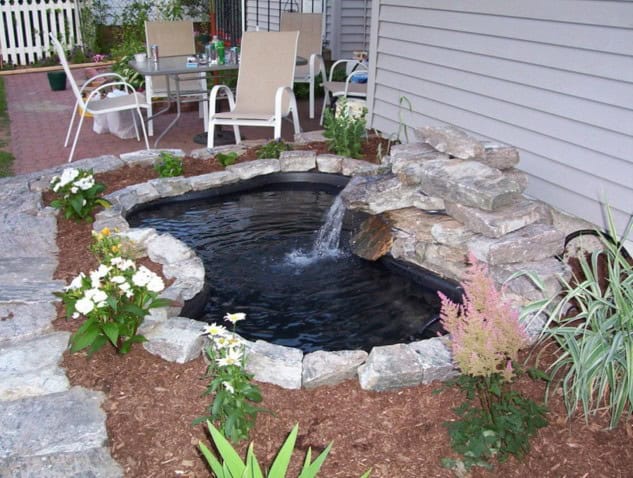 18 Interesting DIY Water Features To Make Inviting Yard 9